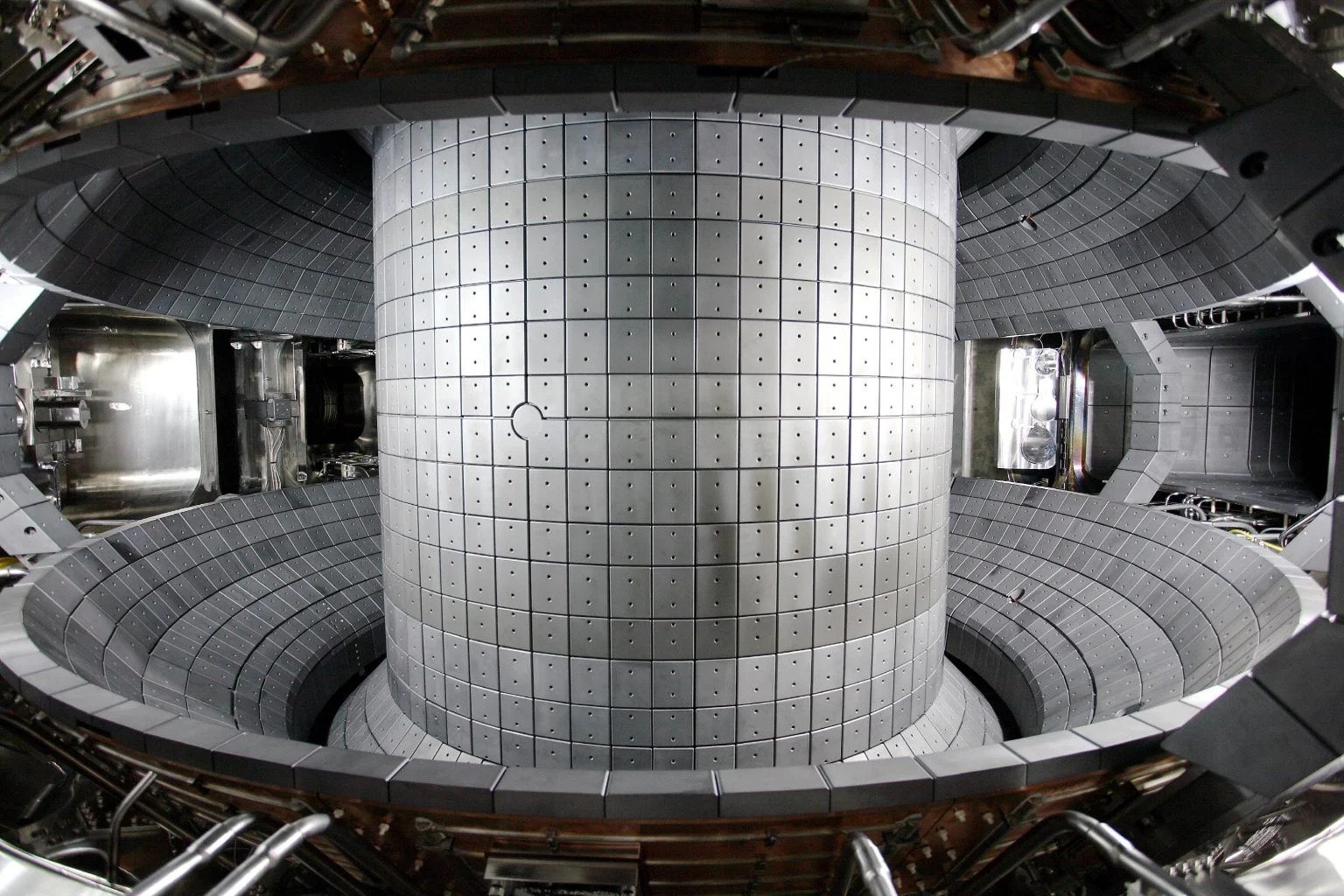 Korenin Son Teknoloji Füzyon Reaktörü Plazma İçerme Rekorunu Kırdı